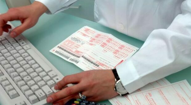 Ticket sanità, proroga in Campania: l'esenzione può essere richiesta fino al 30 luglio