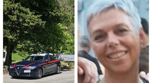 I carabinieri intervenuti assieme al Soccorso Alpino e la foto della vittima, Elena Agostoni, 55enne dipendente del comune di Vedelago