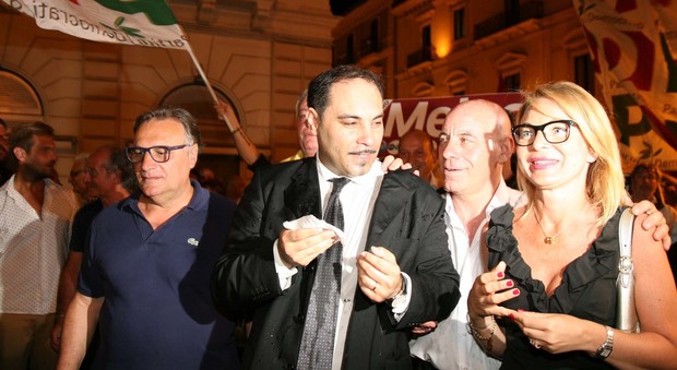 Taranto resta al centrosinistra: Melucci è il nuovo sindaco Tensioni al comitato di Baldassari