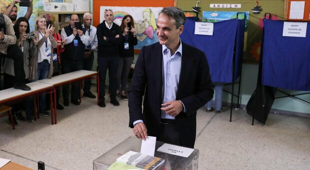 Elezioni Grecia, il premier uscente Mitsotakis vince ma non basta. «Verso nuove elezioni»