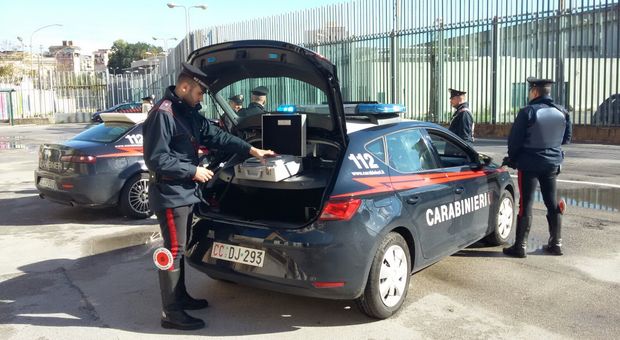 Sul furto indagano i carabinieri