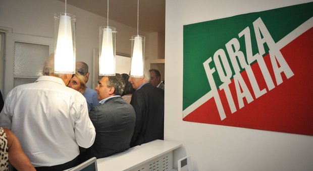 Ballottaggi, Forza Italia esulta: vittoria del centrodestra. Salvini: andiamo a governare