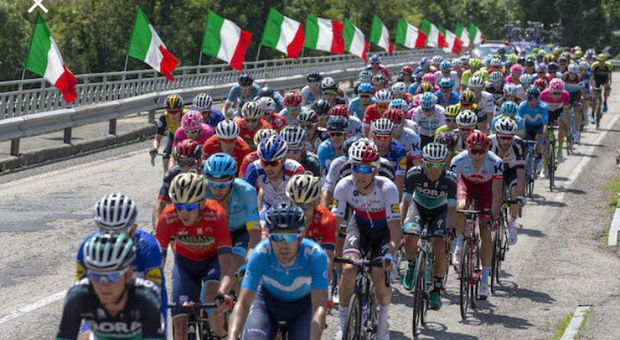 Rcs svela le Wild Card del Giro d’Italia, dentro Bardiani, Nippo e Androni, fuori Neri Selle Italia