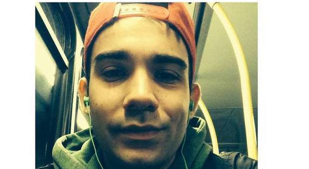 Federico, 21 anni, italiano scomparso a Londra. La famiglia disperata: "Aiutateci a ritrovarlo"