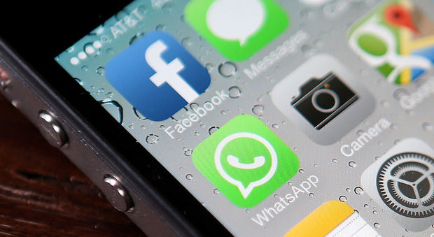 Stangata su WhatsApp, sanzione da 3 milioni di euro dall'Antitrust