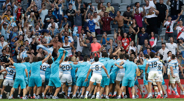 Rugby, All Blacks sbranati dai Pumas 25-15, l'Argentina non aveva mai battuto la Nuova Zelanda