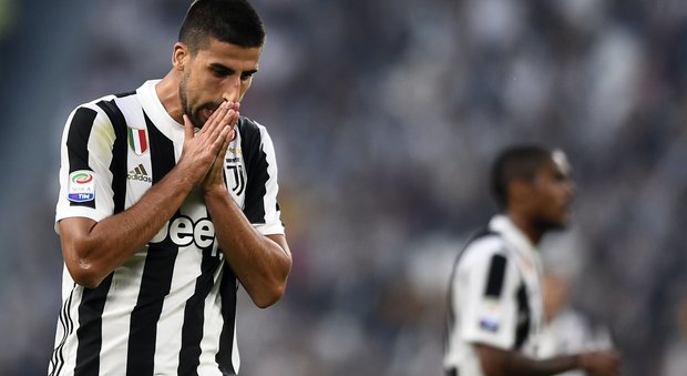 Juventus, Khedira: «Abbiamo preso troppi gol, ma il modulo non c'entra»