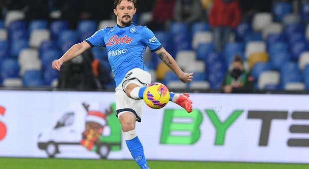 Il Napoli celebra Mario Rui: «150 presenze, sei un maestro»