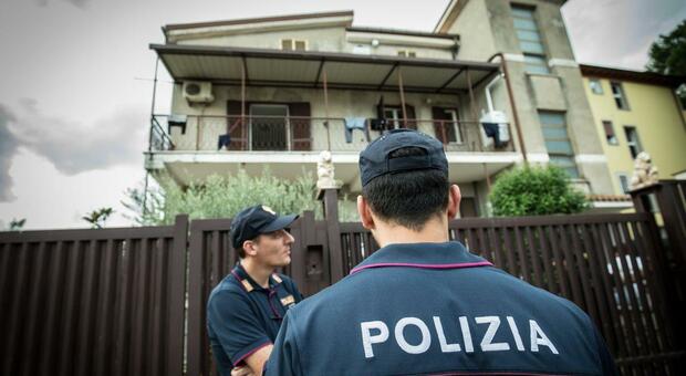 Blitz della polizia in un appartamento a Corcolle: sequestrati 1.000 kg di hashish. Avrebbero fruttato 5 milioni di euro