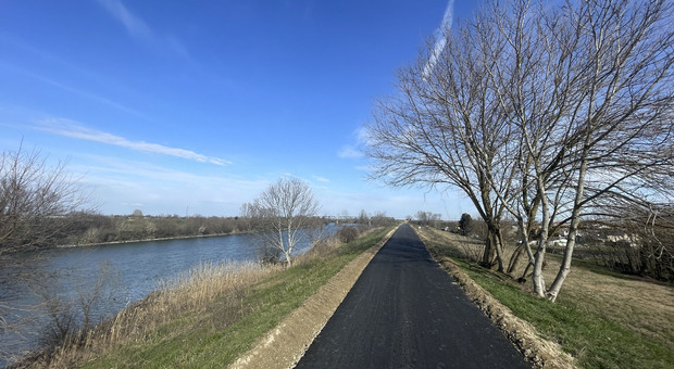 Si sta completando la pista ciclabile lungo l'Adige anche nel tratto di Rovigo: il progetto è quello di un percorso da Resia fino al mare