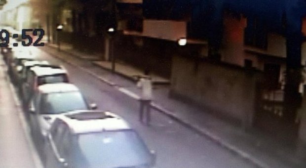 Uccise tre passanti a picconate a Milano La perizia: «Kabobo in grado di volere»