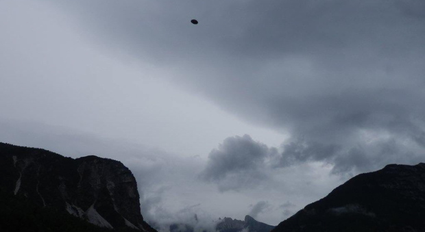 L'Ufo apparso nel cielo di Forno di Zoldo il 21 agosto 2015