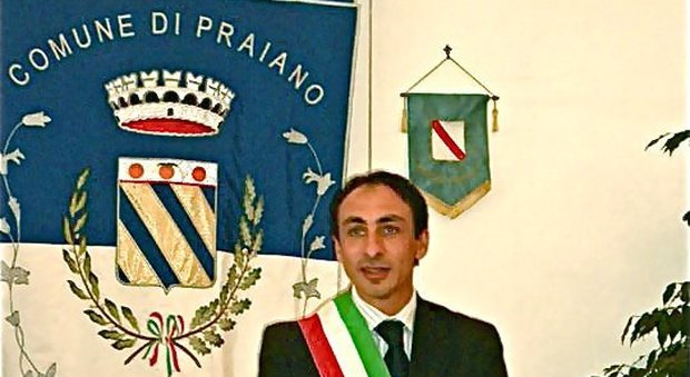 Il sindaco di Praiano Giovanni Di Martino