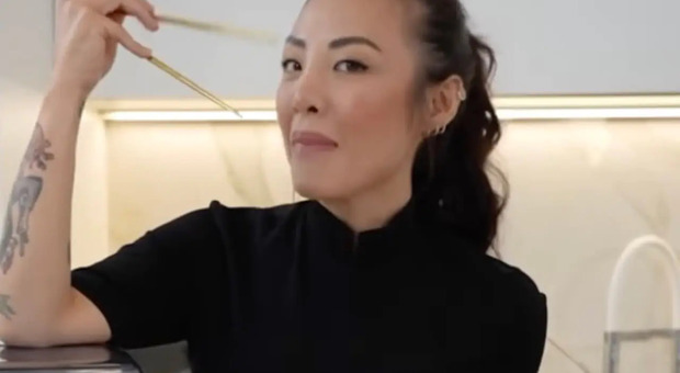 Rosy Chin, chi è la cuoca italo-cinese che ha avuto problemi con il cibo entrata nella casa del Grande Fratello