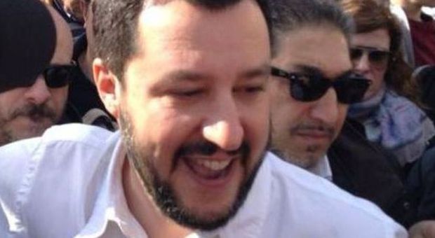 Lega, sondaggisti: per Tosi strada in salita, Salvini popolarissimo