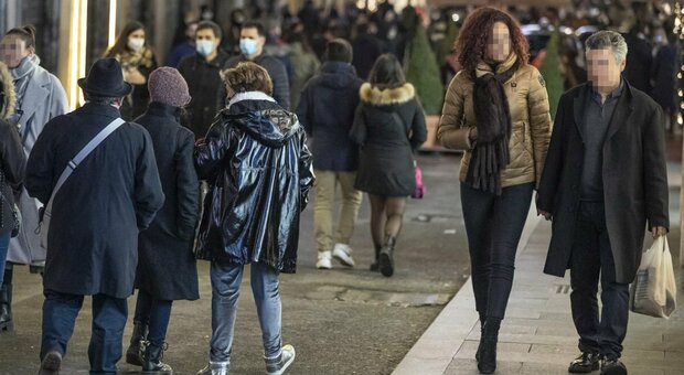 immagine Roma, controlli mascherine in centro