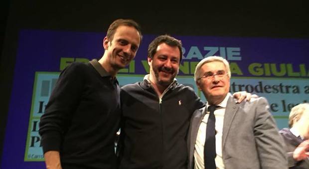 Massimiliano Fedriga (a sinistra), Matteo Salvini e Pietro Fontanini
