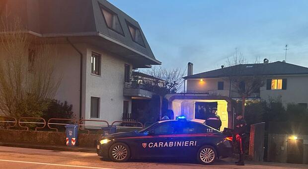 Accoltella un anziano per un rimprovero, il 15enne confessa: «Mi ha visto svapare e mi ha detto che sono troppo giovane per fumare. Sono pentito»