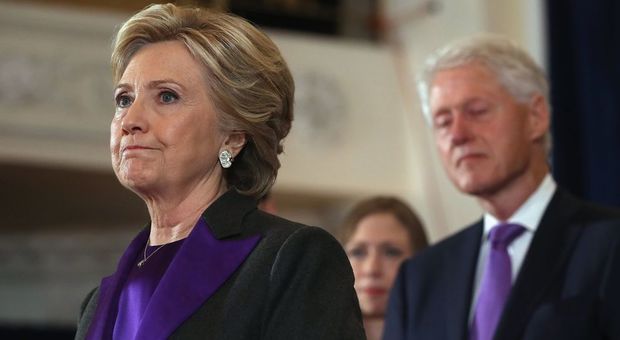 #MeToo, Hillary Clinton assolve Bill e torna all'attacco di Trump