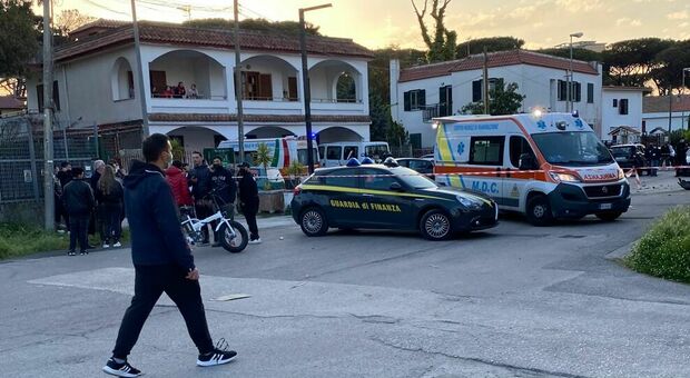 Incidente a Baia Verde, morto 16enne: era sullo scooter, travolto da un'auto