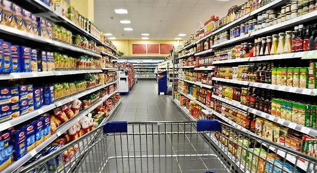 Abusivo da 10 anni, il Tar conferma chiusura supermarket nel Napoletano