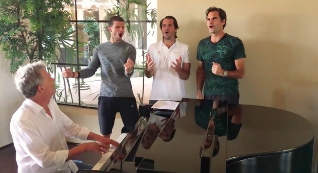 «The One-Handed Backhand Boys» Canta la band di Roger Federer