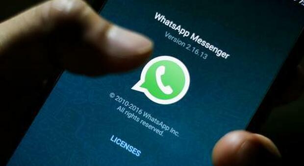 WhatsApp, dal 15 maggio nuova informativa privacy. Se non si accetta funzionalità limitate dopo qualche settimana