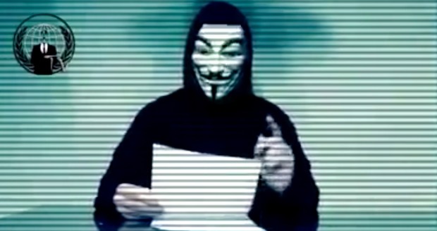 Anonymous, attacco informatico la Turchia: «Smettetela di sostenere l'Isis». Oscurati 40mila siti web