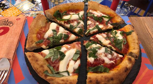 Milano: Capperi che pizza, anche la margherita è da gourmet