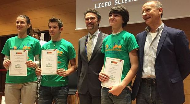 Premiati tre studenti del Torelli di Fano per le foto del concorso Fai all'Expo
