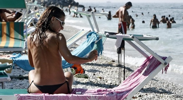 «Seno libero!»: nasce il movimento contro il divieto di topless