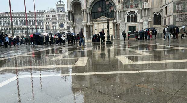 VENEZIA Niente passerelle a San Marco per motivi di sicurezza durante il Carnevale