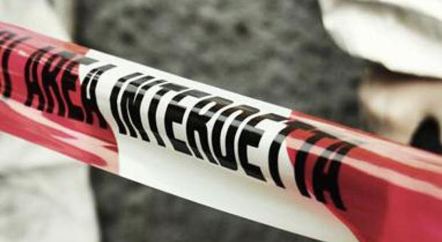 Due cadaveri trovati in auto: è duplice omicidio in Calabria