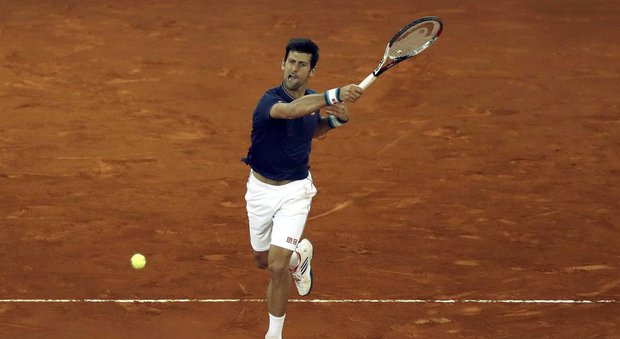 Madrid, Djokovic in semifinale per il ritiro di Nishikori