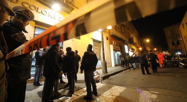 Uccise rapinatore, gioielliere scagionato a Frattamaggiore: «Fu legittima difesa»