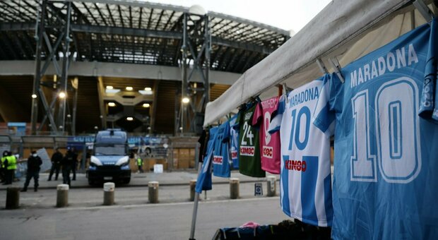 Esterno dello stadio Diego Armando Maradona