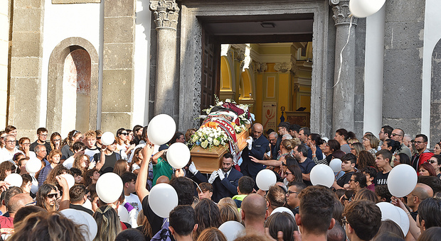 I funerali di Antonio Senatore