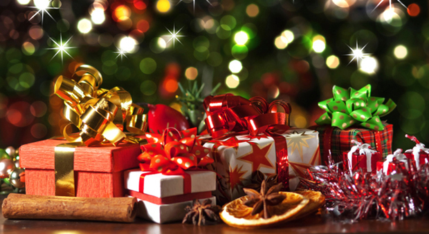 Natale, la spesa delle famiglie per i regali