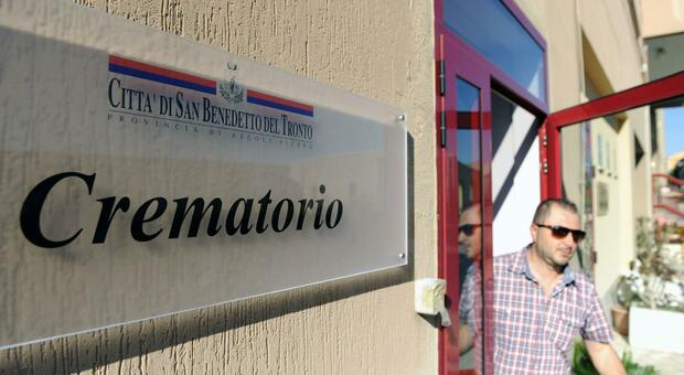 Il crematorio di San Benedetto: le liste di attesa si stanno allungando