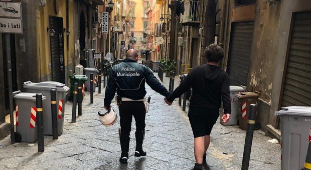Napoli, la polizia locale ritrova un minore scomparso affetto da autismo
