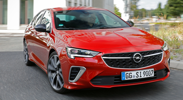 La nuova Opel Insignia in versione GS