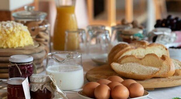 Gli agriturismi fanno il pieno per Pasqua: il costo medio del pranzo? Dai 40 ai 50 euro a testa