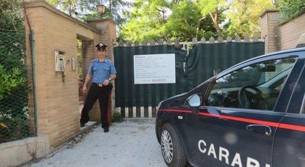 Ancona, sventato un furto nella villetta in restyling