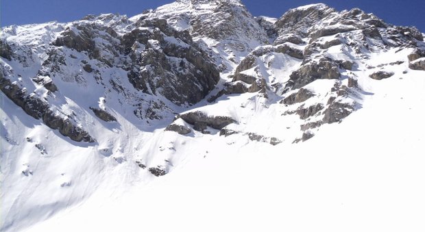 Valle di Susa, tre scialpinisti dispersi sul monte Chaberton