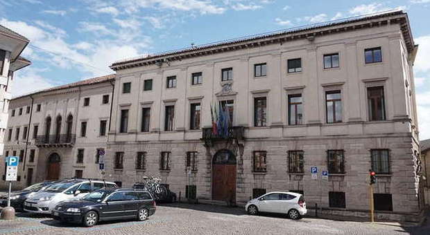 Palazzo Piloni, sede della Provincia