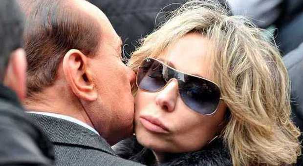 Caso Ruby, Marina Berlusconi: «Senza giustizia Paese non funziona. Quello di Renzi? Un governo di parole»