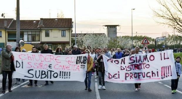 Profughi, in corteo la «minoranza» italiana