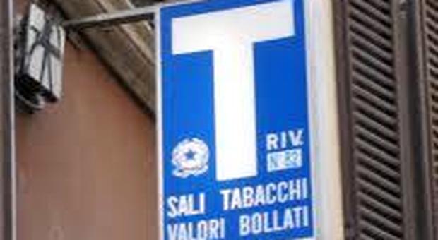 San Benedetto, truffatore delle ricariche già denunciato all'assalto di altri tabacchi
