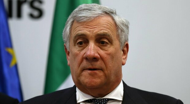 Migranti, Tajani in Israele: «Chiediamo a tutti i Paesi amici di aiutarci a trovare una soluzione»