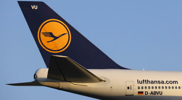 Lufthansa: «Ita prioritaria». Ricavi a quota 33 miliardi, il ceo: «Faremo tornare all’utile il vettore italiano»